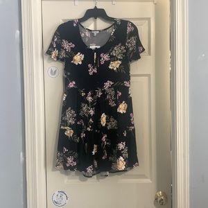 Kohls Black Floral Dress Size Small